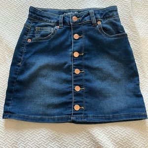 Girls mini skirt size 7/8